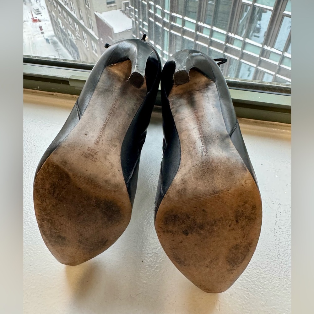 French Connection Black Leather Ankle Booties – Size 7 - Picture 9 of 9